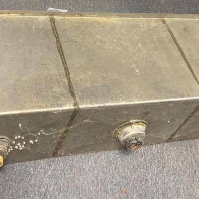 Metal 3 Hole Sink