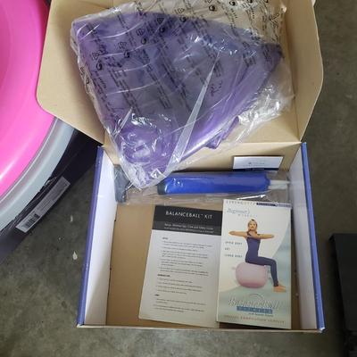 NIB Exercise Equipment: Fitbit, Giam, Purathletics and More (G-KD)