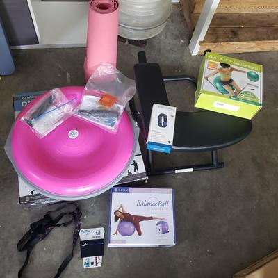 NIB Exercise Equipment: Fitbit, Giam, Purathletics and More (G-KD)