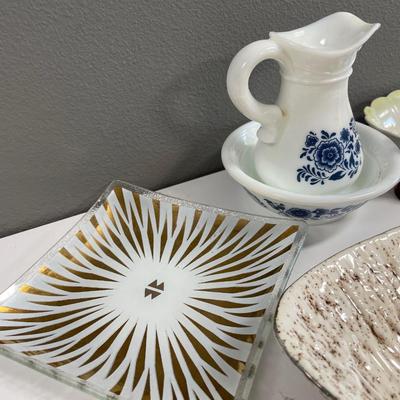 Vintage trinket holders