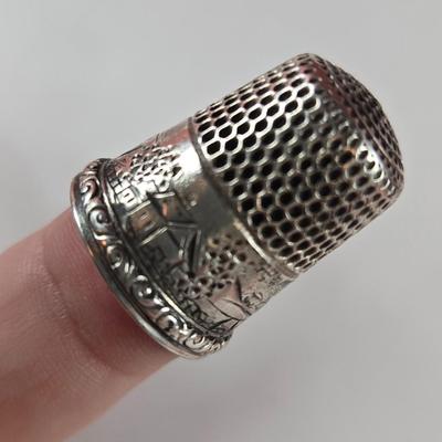 Vintage Sterling Silver Thimble
