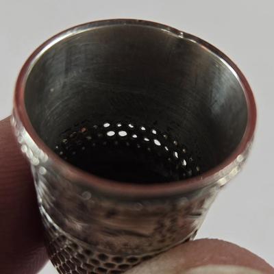 Vintage Sterling Silver Thimble