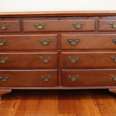 LANE Traditional Style Cedar Chest with Two Drawers