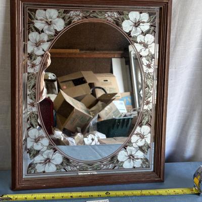 Pretty Mirror