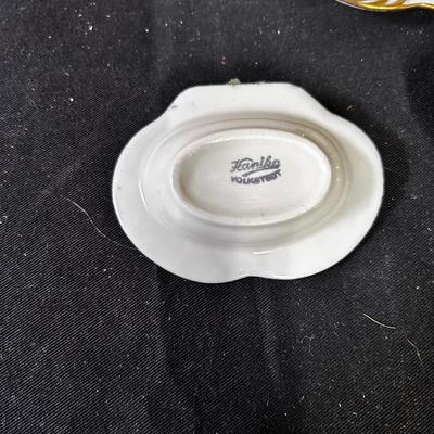 Lot of 11 individual ashtrays