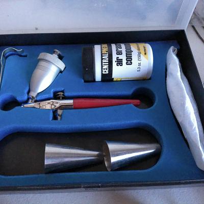 Airbrushes