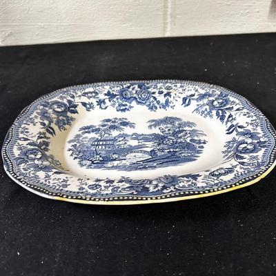 Serving dish
