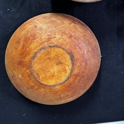 Vintage wood mixing bowls (2)