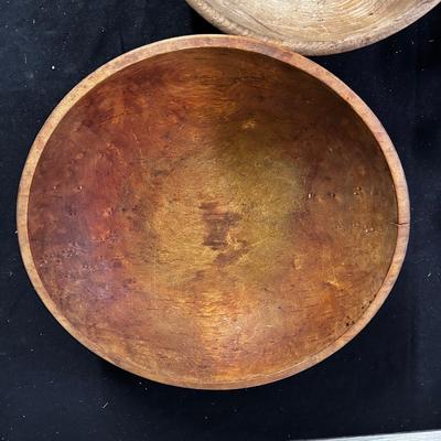Vintage wood mixing bowls (2)