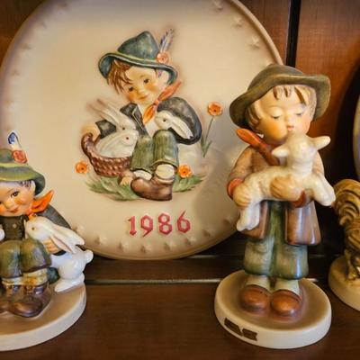 Hummel Collector plate and figurines 1986 16th Annual
