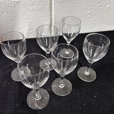 15 wine glasses