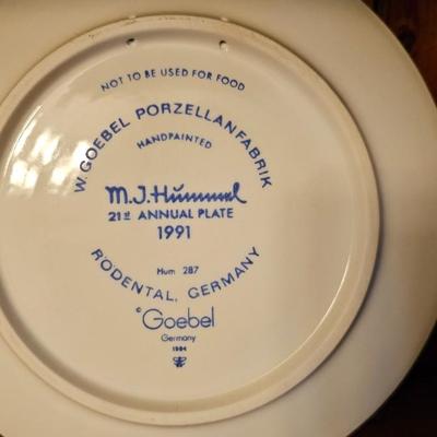 Hummel Collectors Plate 1991 21st Annual