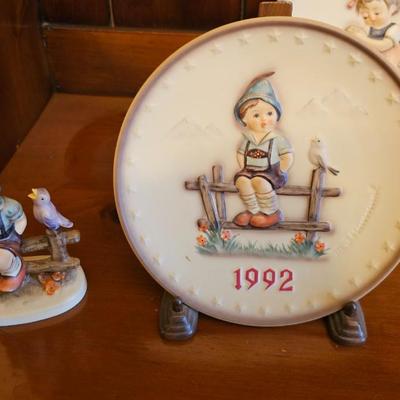 Hummel Collectors Plate 1992 22nd Annual Plate