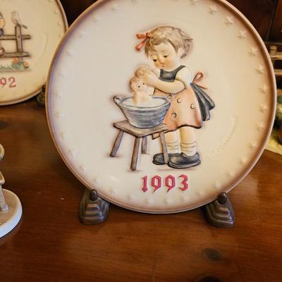 Hummel Collectors Plate 1192 23rd Annual Plate