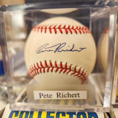 Lot of 4 OMLB Signed Autographed Baseball Gregg Zaun Nerio Rodriguez Pete Richert Alan Mills