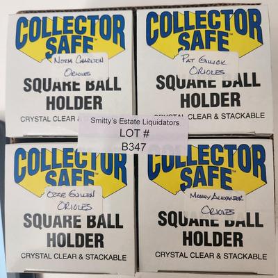 Lot of 4 OMLB Signed Autographed Baseball In Collectors Case Ozzie Guillen, Manny Alexander, Norm Charlton, Pat Gillick