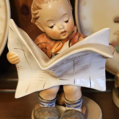 Hummel Figurine w/Dogs