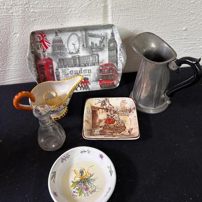 Misc decorative items