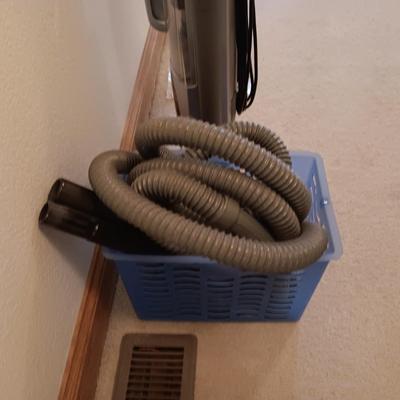EUREKA "THE BOSS" PRO BAGLESS, SUPERLITE VACUUM