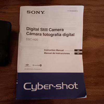 SONY CYBER-SHOT DIGITAL CAMERA