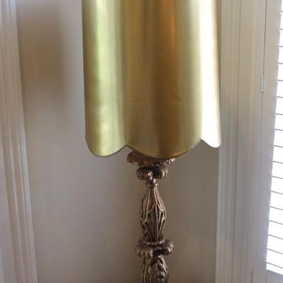 Vintage Hollywood Regency Table Lamp with Ornate Base and Gold Shade