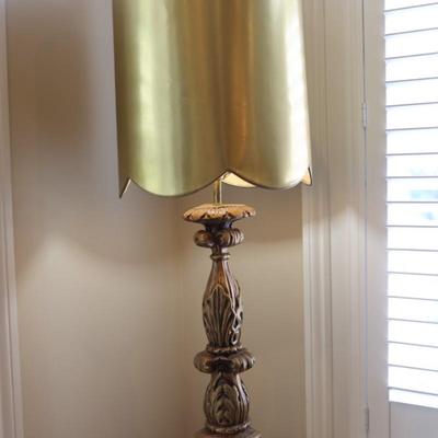Vintage Hollywood Regency Table Lamp with Ornate Base and Gold Shade