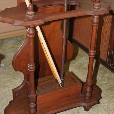 ANTIQUE 1890-1910 MAHOGANY HALL STAND FOR HATS & CANES / W MIRROR