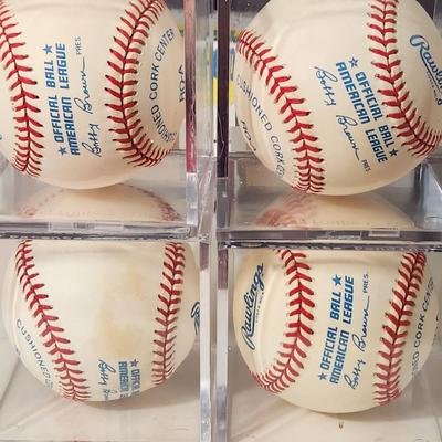 Lot of 4 OMLB Signed Autographed Baseballs Gregg Olson,,Billy O'Dell, Mickey Tettleton , Russ Snyder
