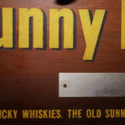 ORIGINAL DIMENSIONAL "SUNNY BROOK" KENTUCKY WHISKEY SIGN/W METAL SPURS