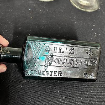 Vintage bottle lot (Rochester, NY)