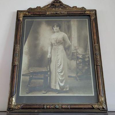 Art Nouveau Frame & Portrait