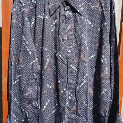 GROUPING OF THREE VINTAGE MENS SHIRTS 1970'S ERA