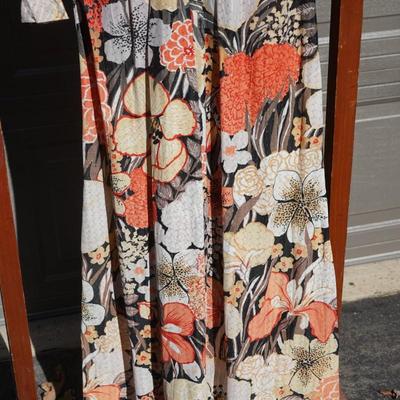 1970's FLORAL FORMAL DRESS SIZE LG