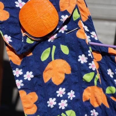1970's SMOCK DRESS W/ CALICO PATTERN ORANGE PLASTIC BUTTONS