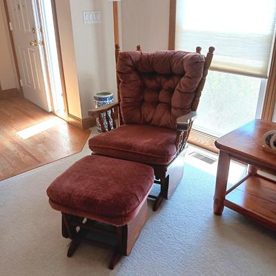 DUSTY ROSE GLIDER WITH GLIDING OTTOMAN