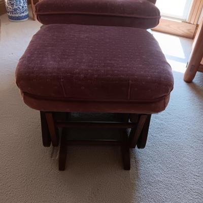 DUSTY ROSE GLIDER WITH GLIDING OTTOMAN