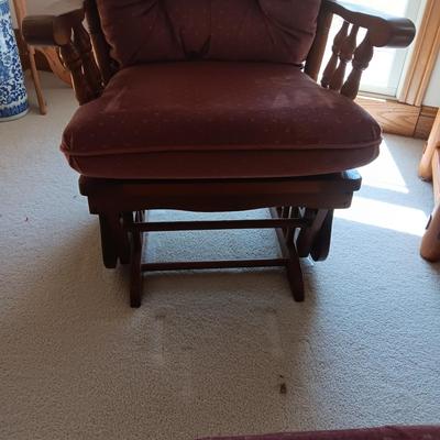 DUSTY ROSE GLIDER WITH GLIDING OTTOMAN