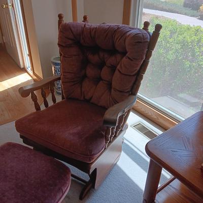 DUSTY ROSE GLIDER WITH GLIDING OTTOMAN