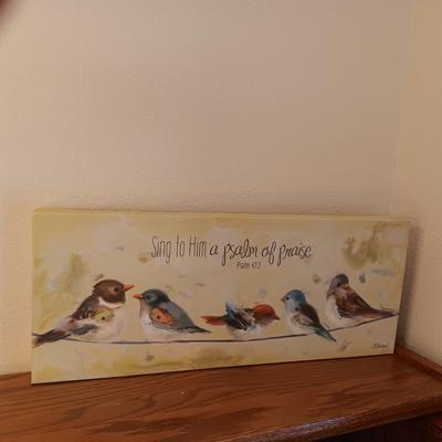 BIRD PICTURE ON CANVAS, WESTMORELAND GLASS BIRD AND SEVERAL OTHER BIRDS