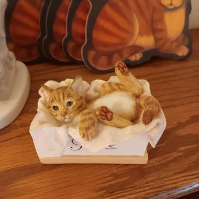JIM SHORE CAT, PRECIOUS MOMENTS "PURR-FECT GRANDMA", CALICO KITTENS AND MORE