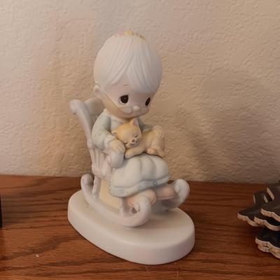JIM SHORE CAT, PRECIOUS MOMENTS "PURR-FECT GRANDMA", CALICO KITTENS AND MORE