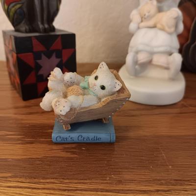 JIM SHORE CAT, PRECIOUS MOMENTS "PURR-FECT GRANDMA", CALICO KITTENS AND MORE