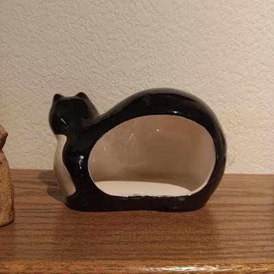 A COLLECTION OF CAT FIGURES