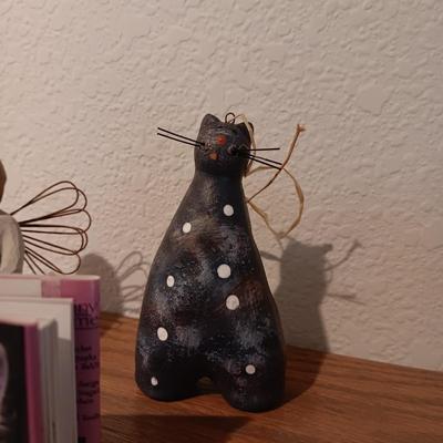 JIM SHORE CAT, PEWTER CAT RING HOLDER, WILLOW TREE ANGEL, MINIATURE CAT BOOKS AND MORE