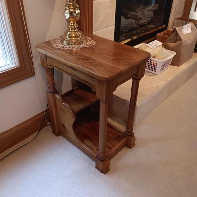 UNIQUE END TABLE, BRASS LAMP AND A DOILY