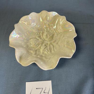 Opalescent Ruffle Scallop Rose Dish