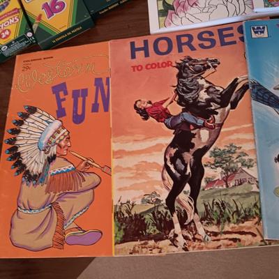 COLORING BOOKS, CRAYONS & OIL PASTELS