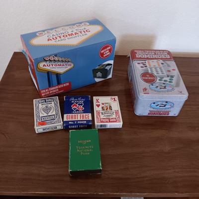 YOSEMITE SOUVENIR PLAYING CARDS, MEXICAN TRAIN DOMINOES, CARDS AND SHUFFLER