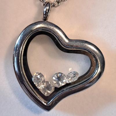 2 ct Moissanite Diamond Heart Pendant