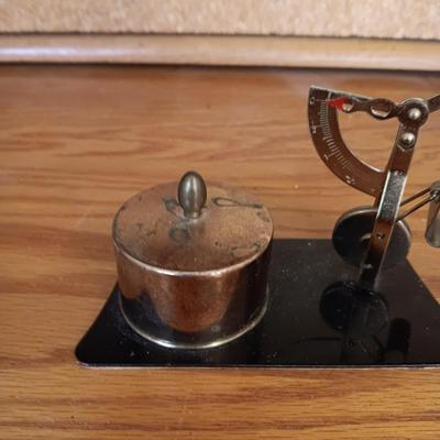 SOLID WOOD DESK WITH A HUTCH, DESK LAMP, VINTAGE LETTER POSTAGE SCALE, MID-CENTURY DESK CHAIR AND A SURGE BOX